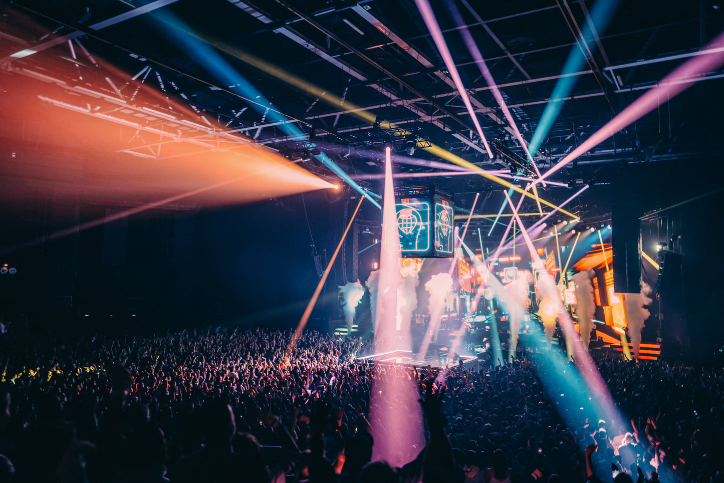 Bigflo & Oli, Tournée Les autres c'est nous