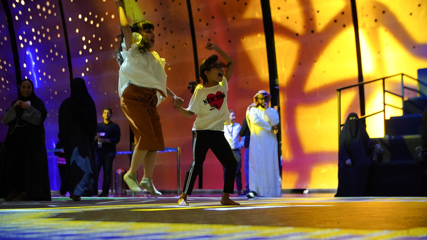 Jeux interactifs à grande échelle