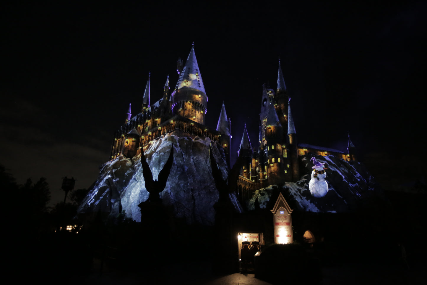 The Magic of Christmas at Hogwarts Castle