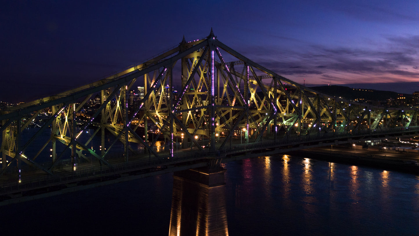 Illumination du pont Jacques-Cartier