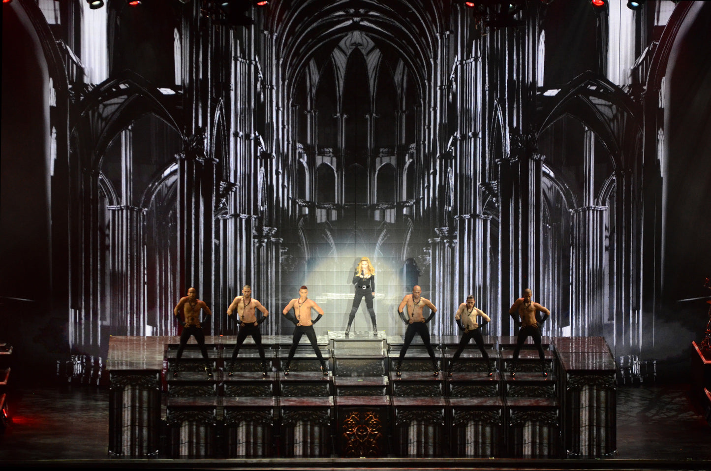 Madonna, Tournée MDNA