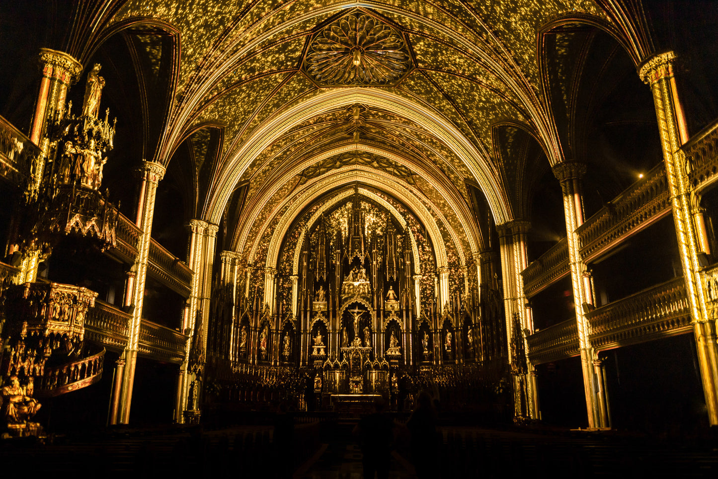 AURA à la Basilique Notre-Dame