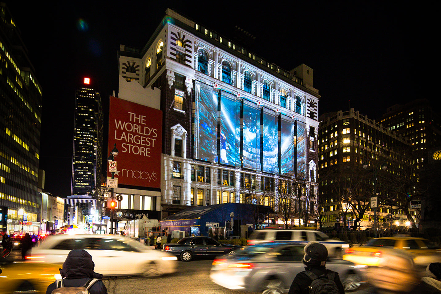 Théâtre virtuel à New York pour le Super Bowl XLVIII de la NFL