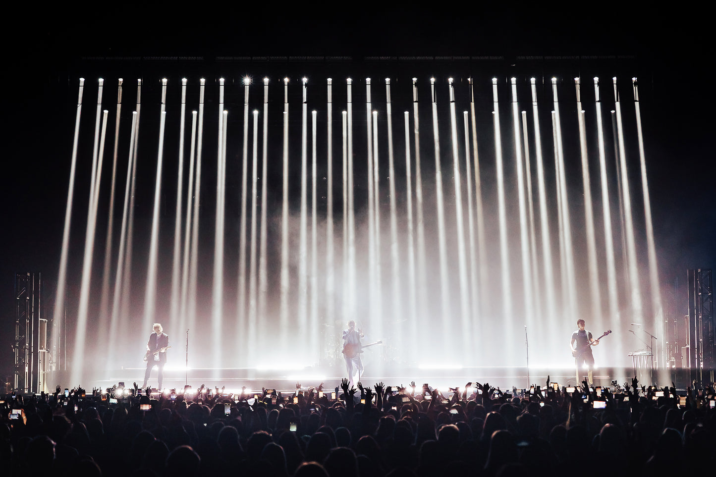 5 Seconds of Summer, Tournée mondiale Take My Hand 