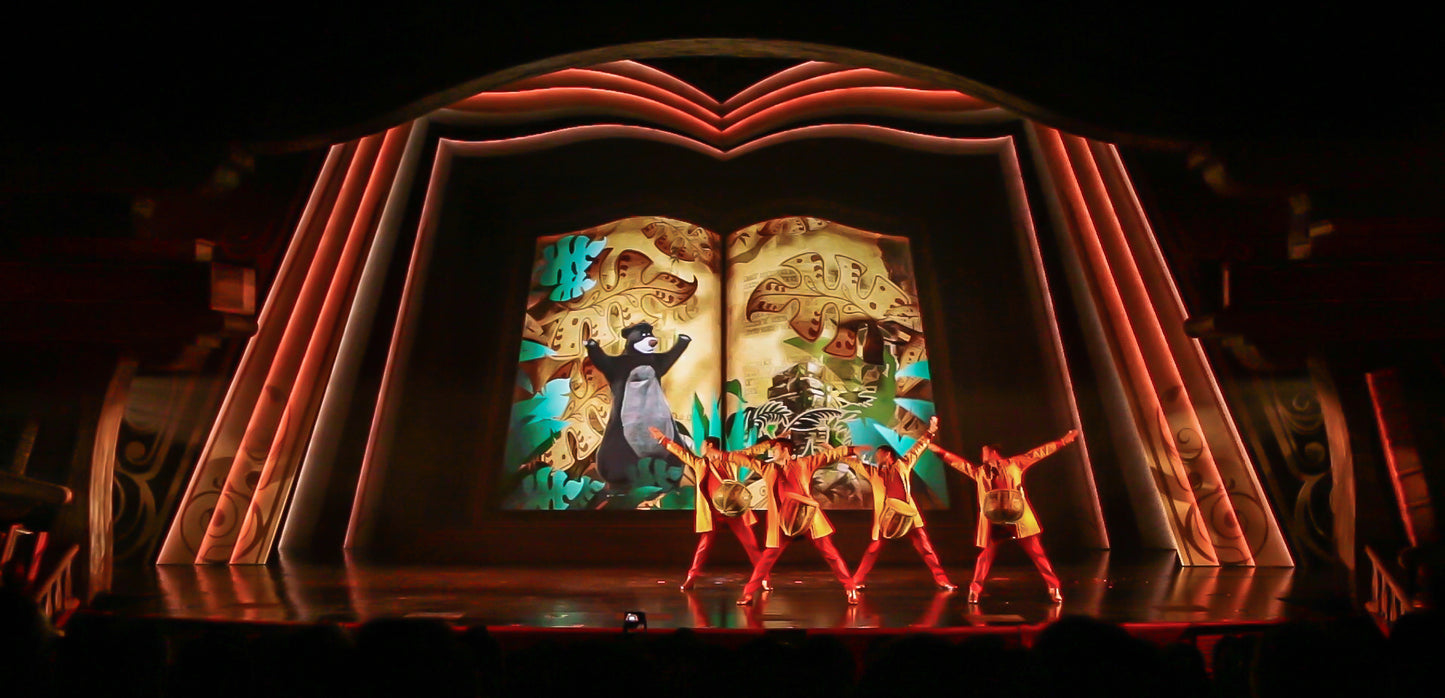 Mickey and the Wondrous Book