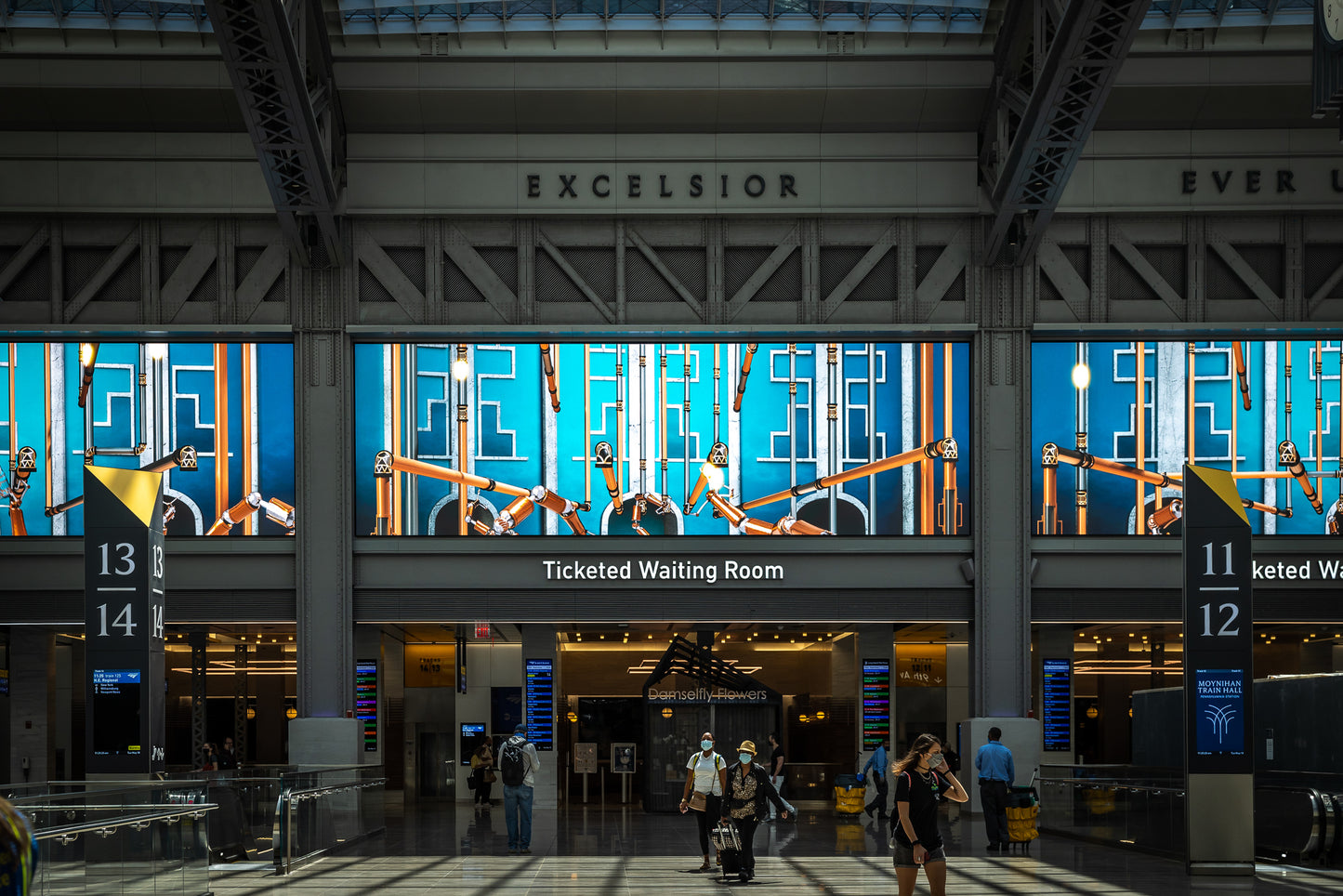 Iconic Multimedia at Moynihan Train Hall