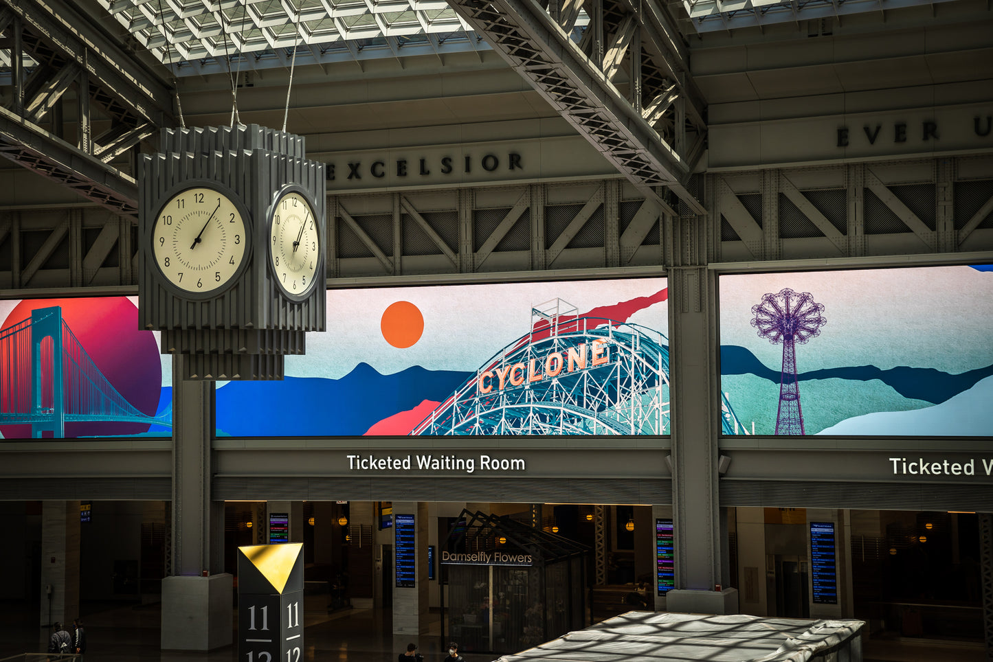 Iconic Multimedia at Moynihan Train Hall