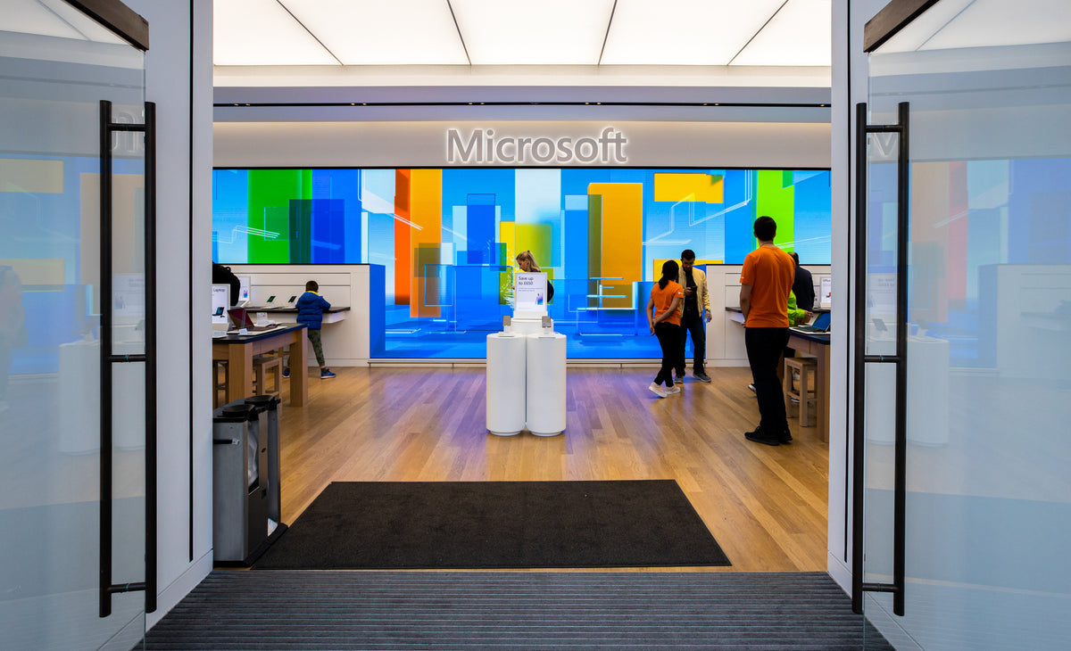 Microsoft Flagship Store in London | Moment Factory